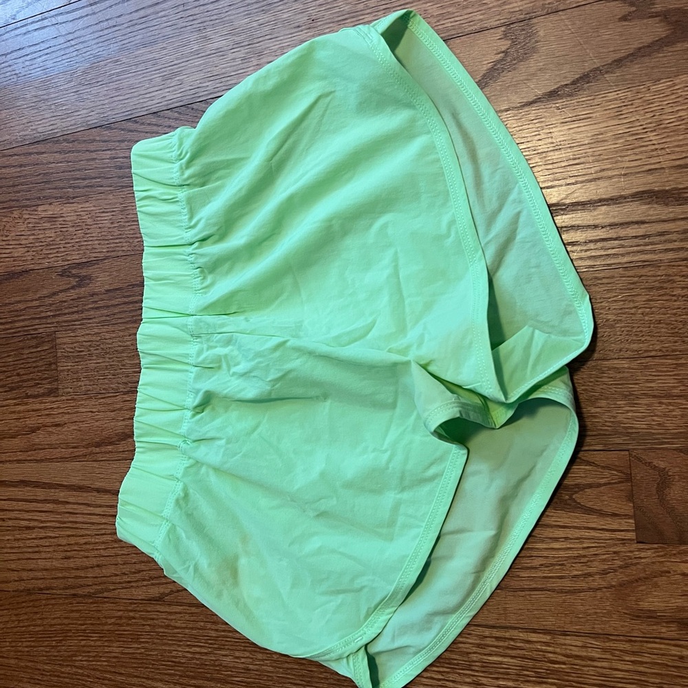 HALARA Women's Athletic Shorts - Light Green